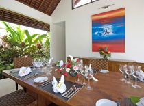 Villa Saba Nakula - 2 Br, Mesa de comedor